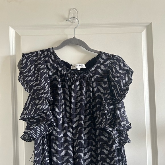 A Piece Apart 100% Silk Knee Length Size 10 Ruffle Sleeve Self Tie Dre… - Picture 2 of 11